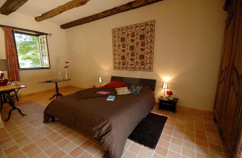 La Grande Sauvagere Acomodação com café da manhã Saint-Pierre-de-Plesguen Quarto foto